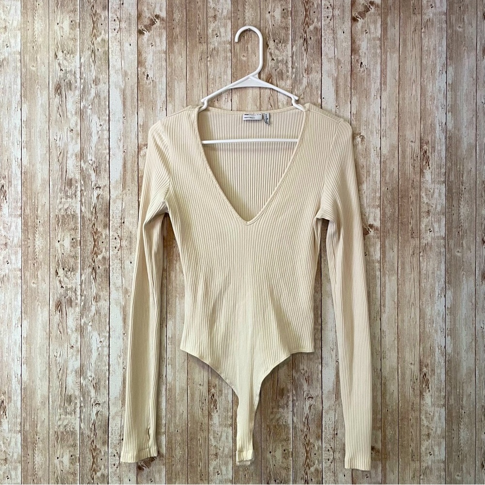 ASOS Womens Low Neck Bodysuit size 8 Tall